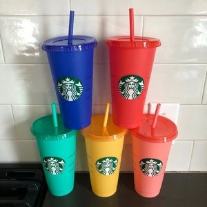 Starbucks color changing cups
